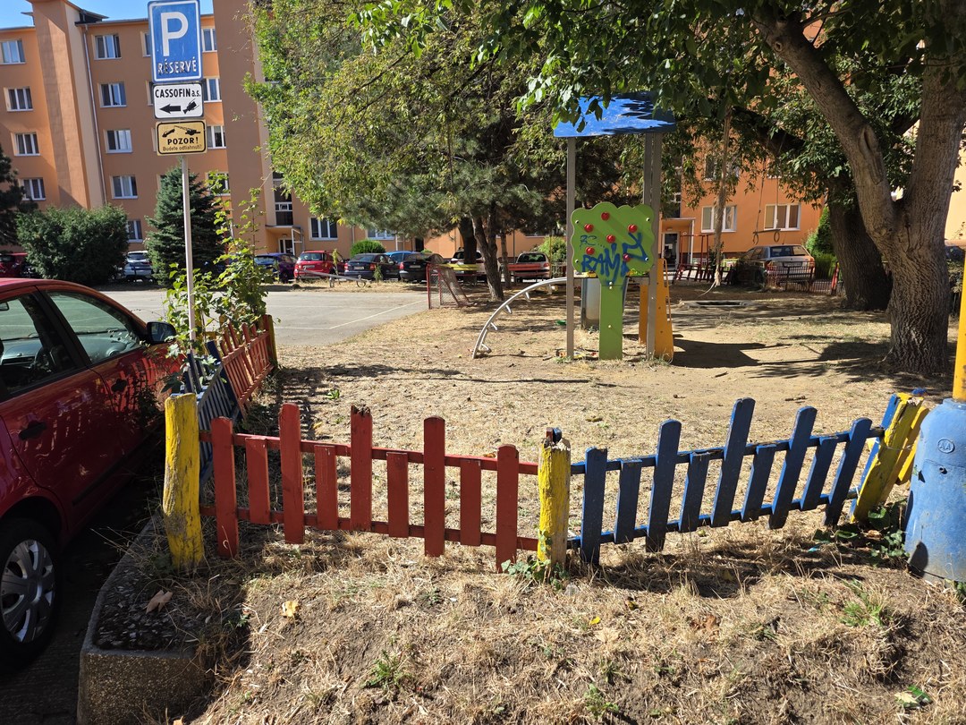 Detské ihrisko na Letnej ulici po oprave
